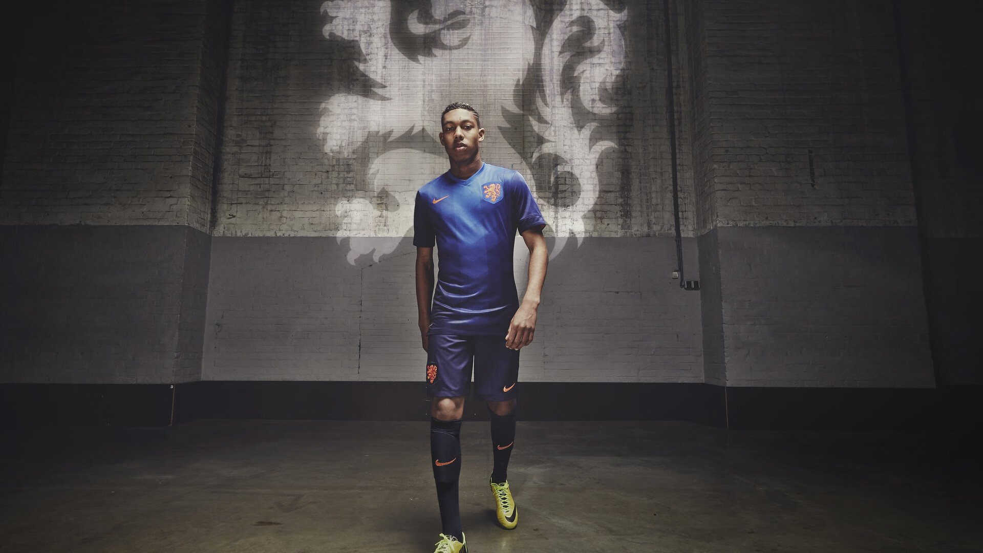 即将对阵巴黎,拜仁官方预热:明日将摊牌见分晓,拜仁和巴黎预测