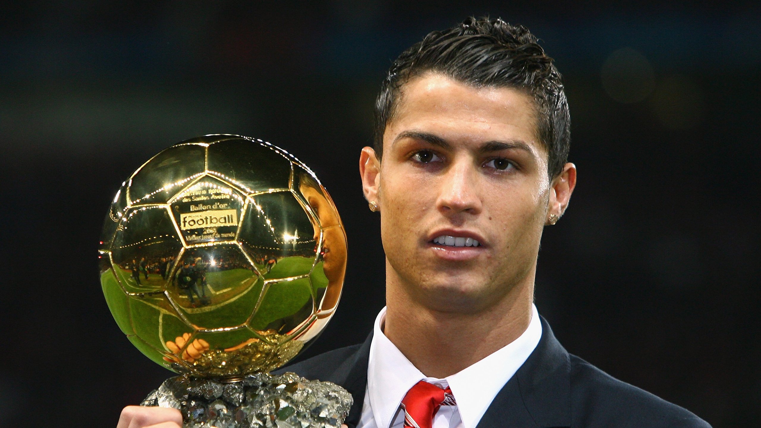 曼城准备冬窗疯狂补强,豪掷预算曝光吓坏英超,曼城冬天