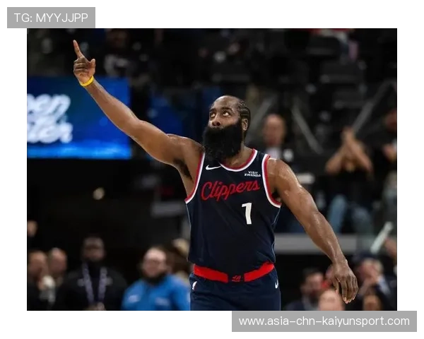 快船一记脑残失误让哈登抓狂?,火箭快船哈登晃倒三分 快船一记脑残失误让哈登抓狂?,火箭快船哈登晃倒三分