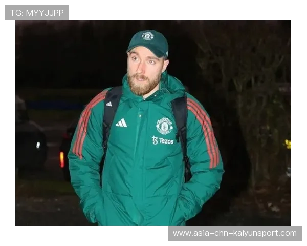 不退役！埃里克森签下2年合约，继续征战绿茵场！，埃里克森即将出院回球场