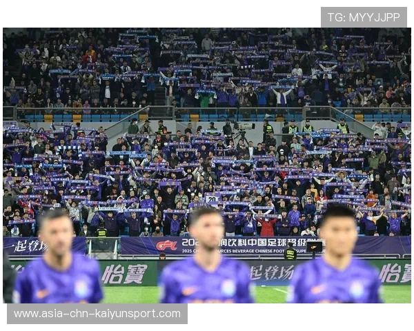 天津津门虎边路突破更坚决，下底回敲制造远射机会