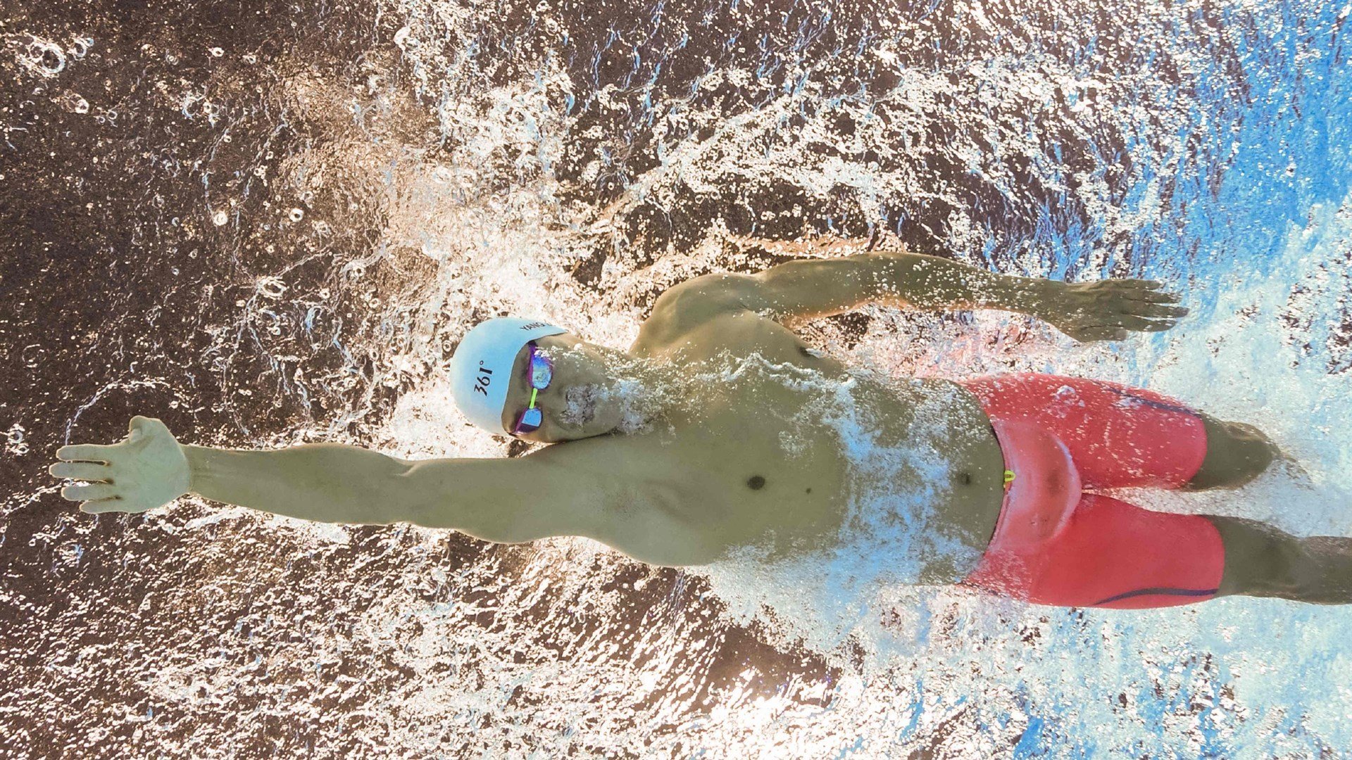 开云体育在线登入-全红婵回应复出首秀夺冠：我真棒！备战期间每天测体重精确到克的坚持秘诀